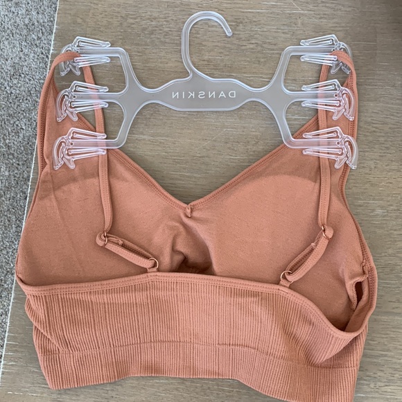 Danskin ribbed bralette size L, removable pads. NWOT. Cinnamon color. - Picture 3 of 6